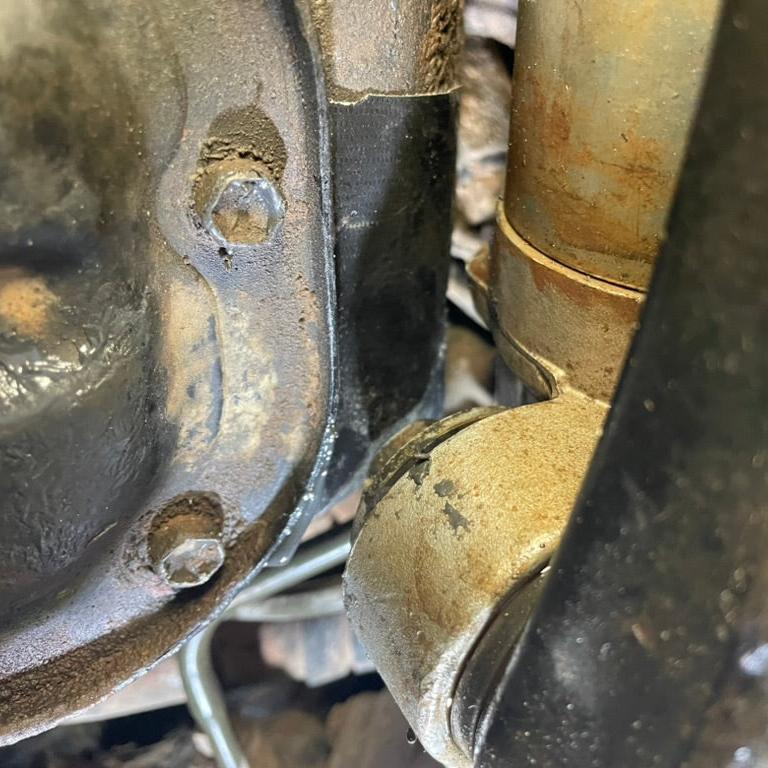 OEM 100 Series Land Cruiser LX470 Engine Mount Kit 2UZ-FE