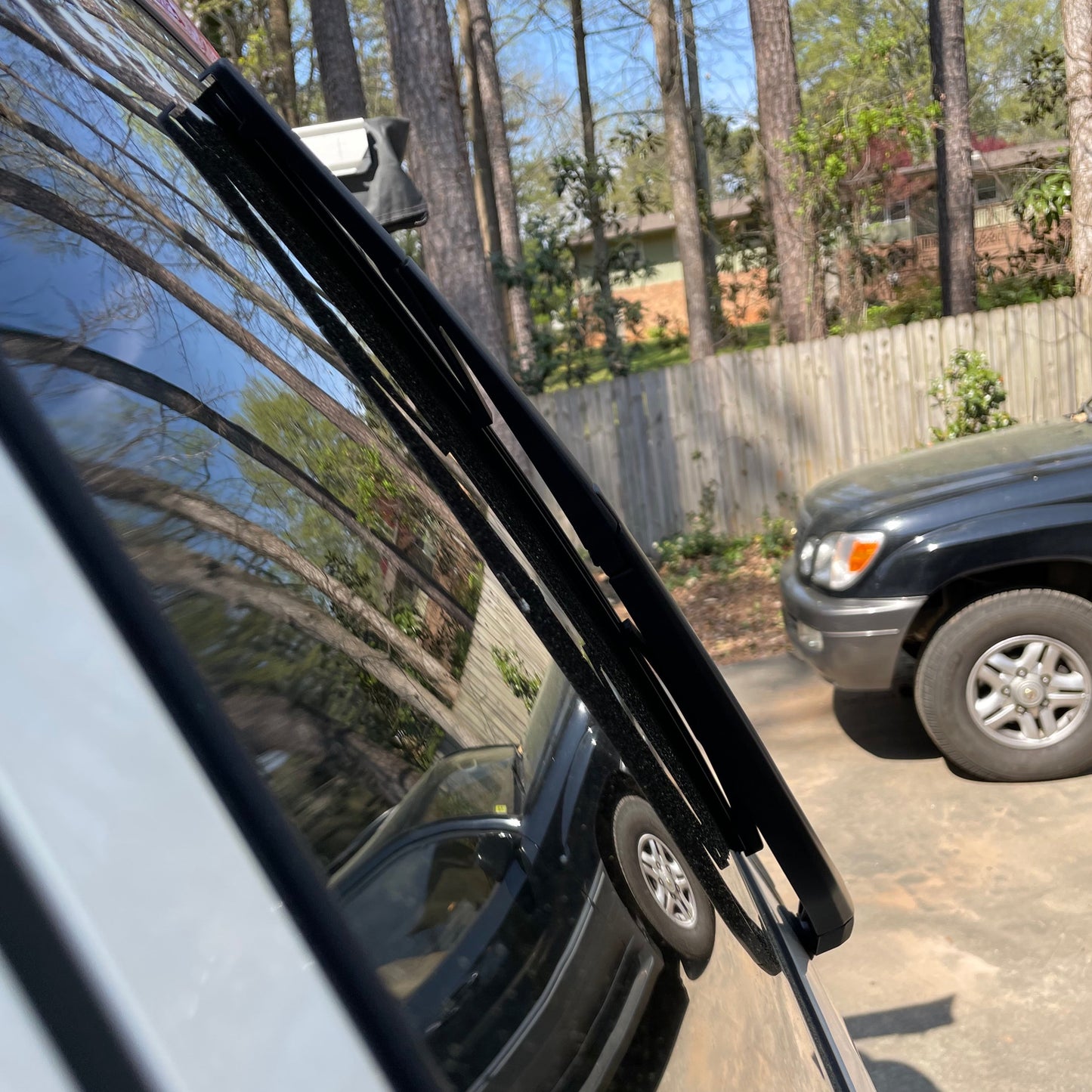 100 Series JDM 'Prius' Rear Wiper Arm upgrade