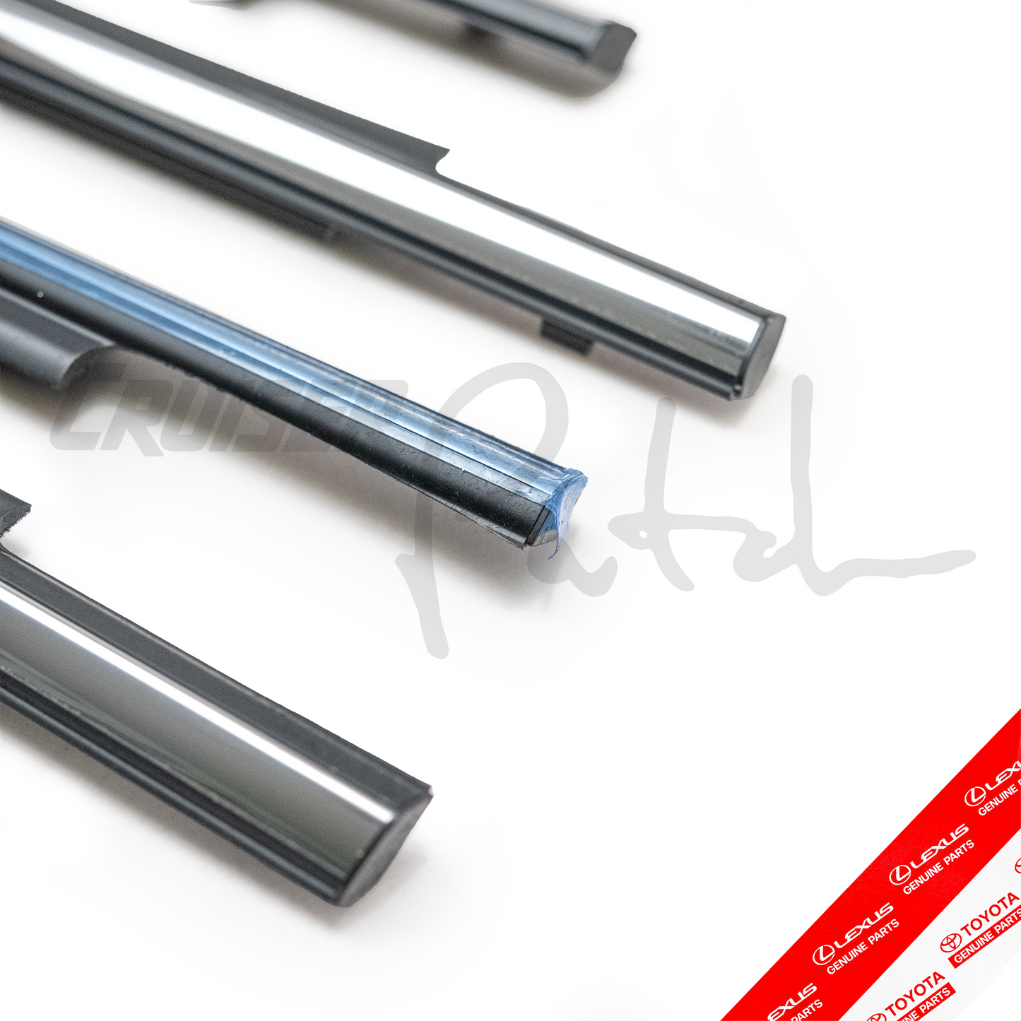 100 Series Exterior Door Moulding Kit