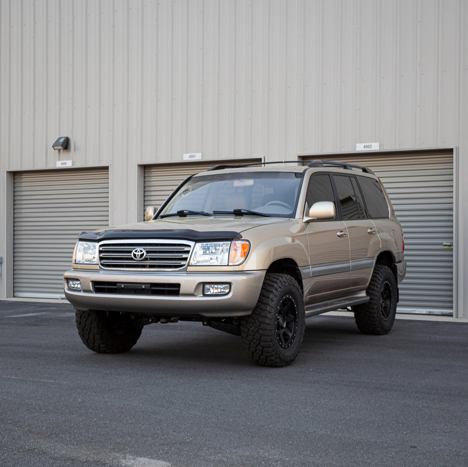 100 Series Land Cruiser with Black Icon Rebound Wheels