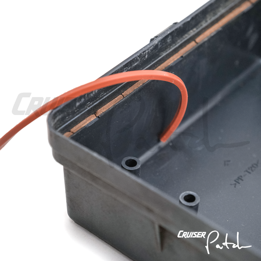 OEM+ 100 Series Toyota Land Cruiser & Lexus LX470 Fuse Box Lid Gasket Kits